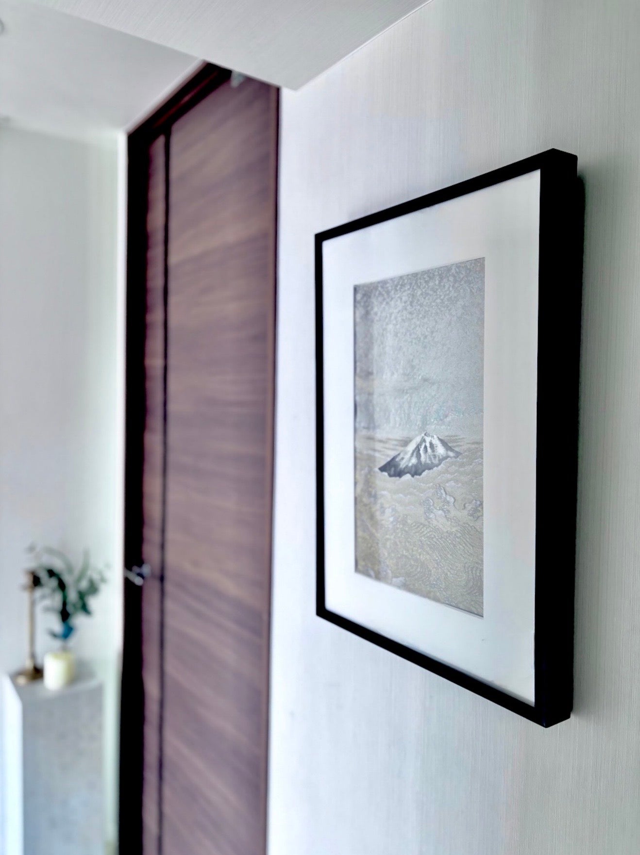 Picture frame +  an obi (displaying at HISUI TOKYO)
