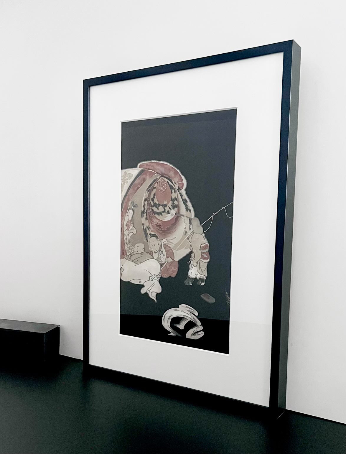 Obi Wall Art frame only (frame color: black)