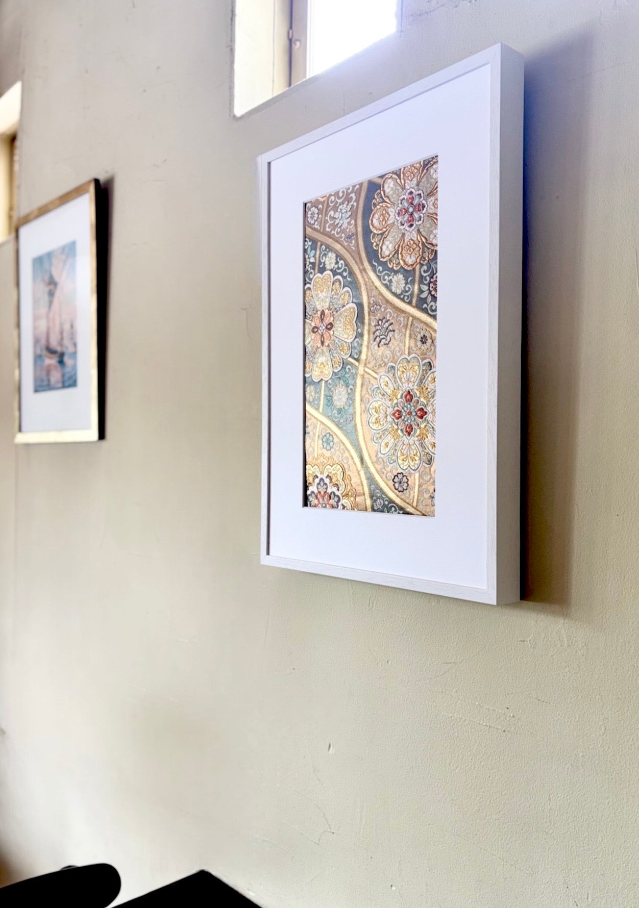 切らない帯の額装｜帯ウォールアート】額縁単品・色：白／黒ーSAKURA